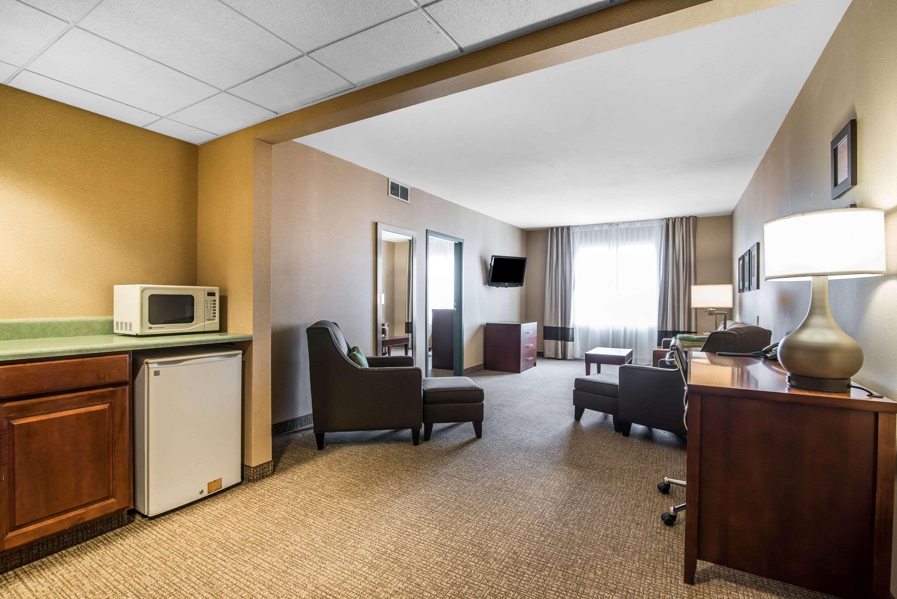 Towanda Quality Inn & Suites מראה חיצוני תמונה