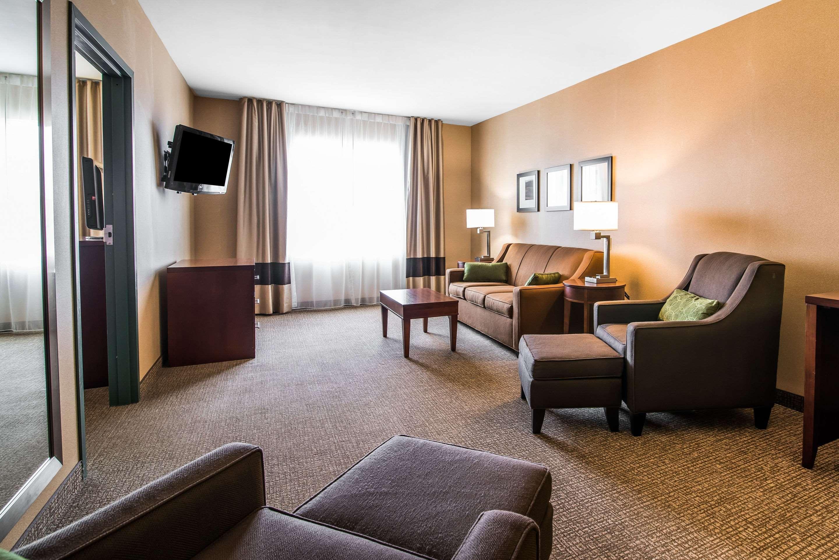 Towanda Quality Inn & Suites מראה חיצוני תמונה