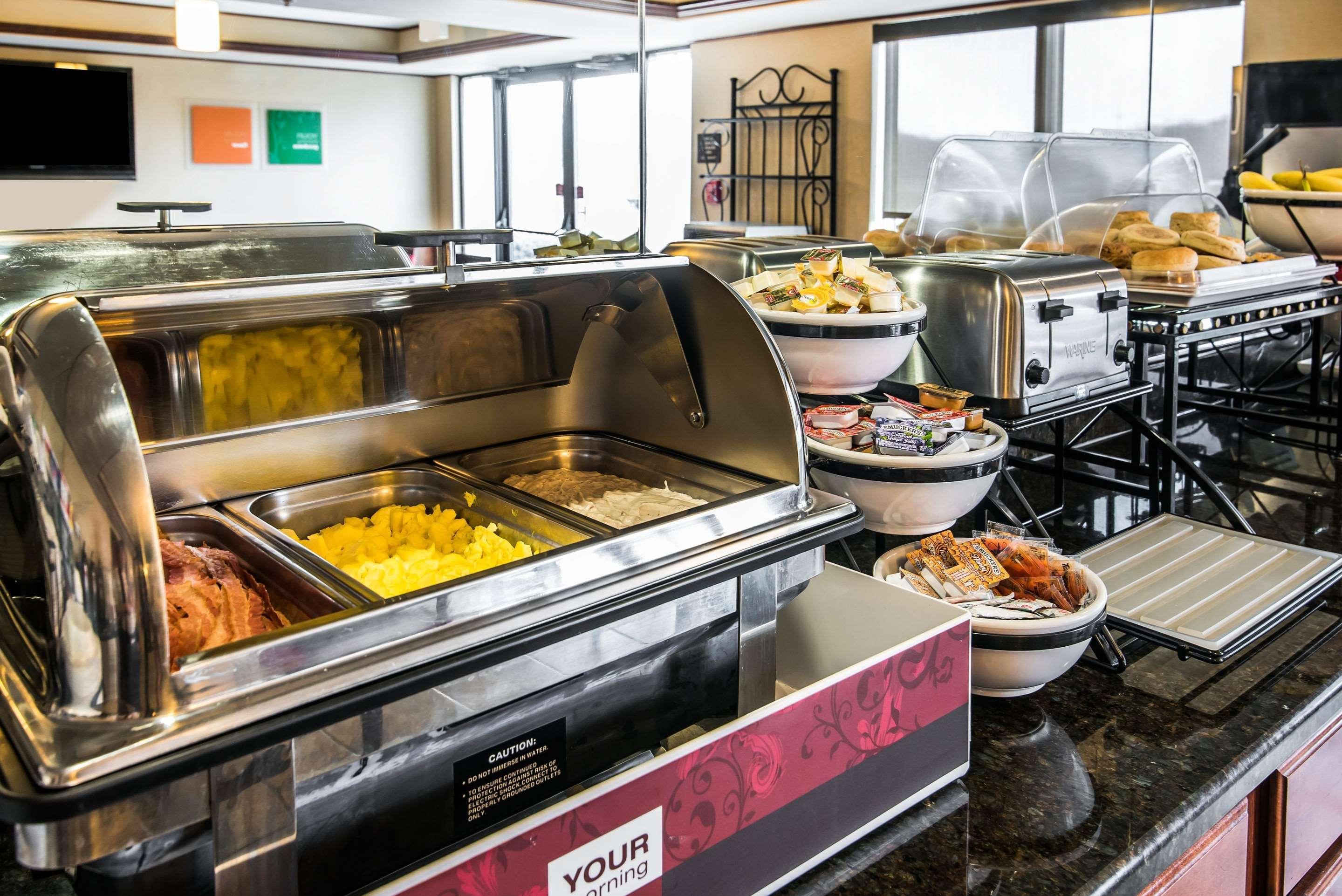 Towanda Quality Inn & Suites מראה חיצוני תמונה