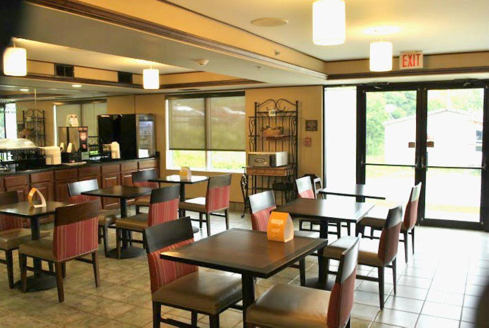 Towanda Quality Inn & Suites מראה חיצוני תמונה